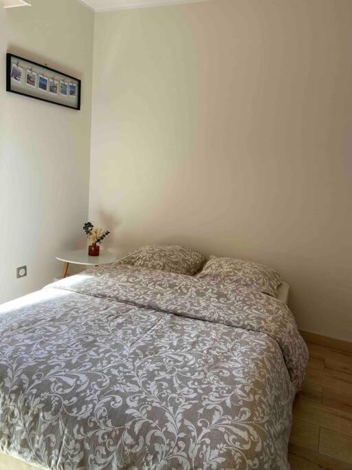 Charmant Studio A Saint Mandrier Sur Mer Appartement Buitenkant foto